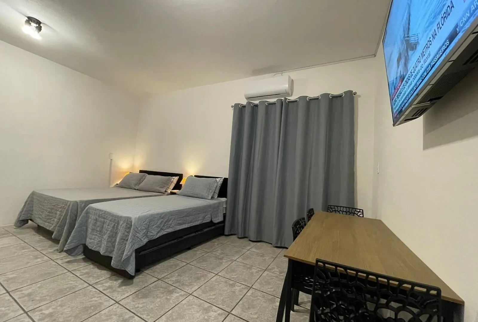 Villa Bilac - Amplos Studios 2Km Da Vila Germanica Blumenau Brasil