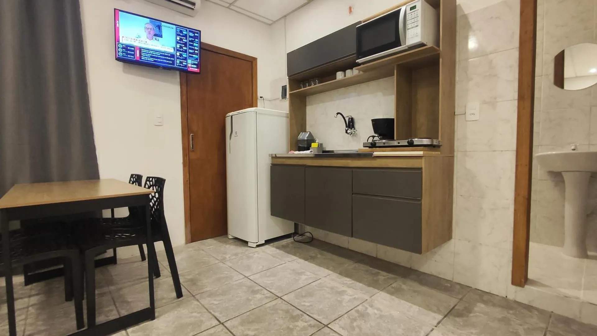 Villa Bilac - Amplos Studios 2Km Da Vila Germanica Blumenau Apartamento